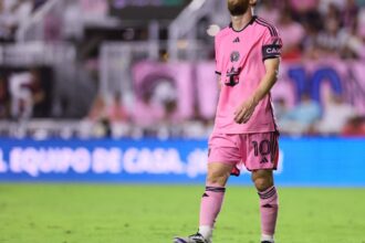 Messi y una decepción enorme: metió un gol, pero Inter Miami tuvo una noche fatal y fue eliminado en la primera ronda de los playoffs de la MLS