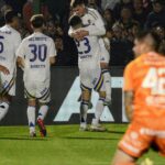 Buenas noticias para Fernando Gago: volvió Kevin Zenón con un golazo y un tiro en el palo