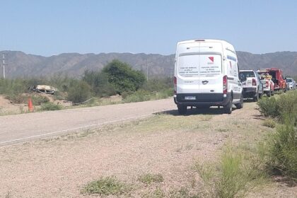 Aimogasta: Un hombre se encuentra en grave estado tras volcar en su auto por Ruta N.º 9