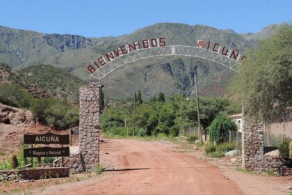 Ciudadanos de Aicuña siguen reclamando por la regularización en sus tierras