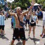 Todo listo para la final entre Racing y Cruzeiro: se abrieron las puertas del estadio y los primeros hinchas ingresan a La Nueva Olla