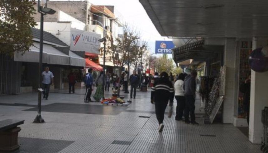 Juan Keulian sobre la proyección de ventas para diciembre: “Es un mes de buenas ventas y este año esperamos que el bono que dará el gobierno, impulse el consumo”