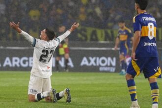 Vélez, finalista de la Copa Argentina: eliminó a un heroico pero endeble Boca sobre la hora en un partido inolvidable en Córdoba