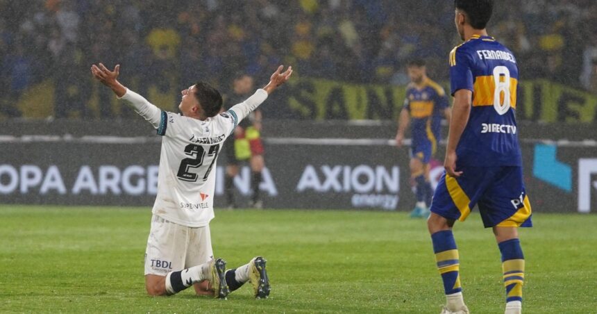 Vélez, finalista de la Copa Argentina: eliminó a un heroico pero endeble Boca sobre la hora en un partido inolvidable en Córdoba