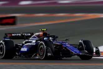 Colapinto, con mejores sensaciones, asombró con su sobrepaso a Checo Peréz en la carrera sprint que Norris le regaló a Piastri en el GP de Qatar de F1