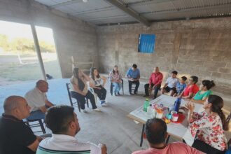 El Barreal | NOS REUNIMOS CON VECINOS Y VECINAS PARA MEJORAR EL SALON COMUNITARIO