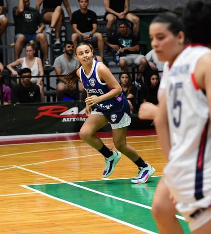 CHEPES – Guadalupe Mut, oriunda de chepes, debuto con tan solo 16 años en la Liga Nacional de Basquet Femenino