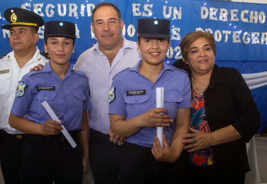 CHEPES – Acto de Colacion de Grado, de la  Escuela Satelite de Policias