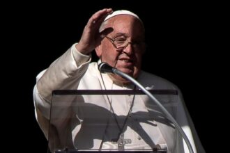 El papa Francisco citó el acuerdo de paz entre Argentina y Chile como ejemplo mundial de diálogo para frenar las guerras