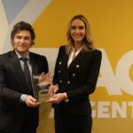 Javier Milei se mostró con Lara Trump y los oradores de la conferencia conservadora que cerrará este miércoles