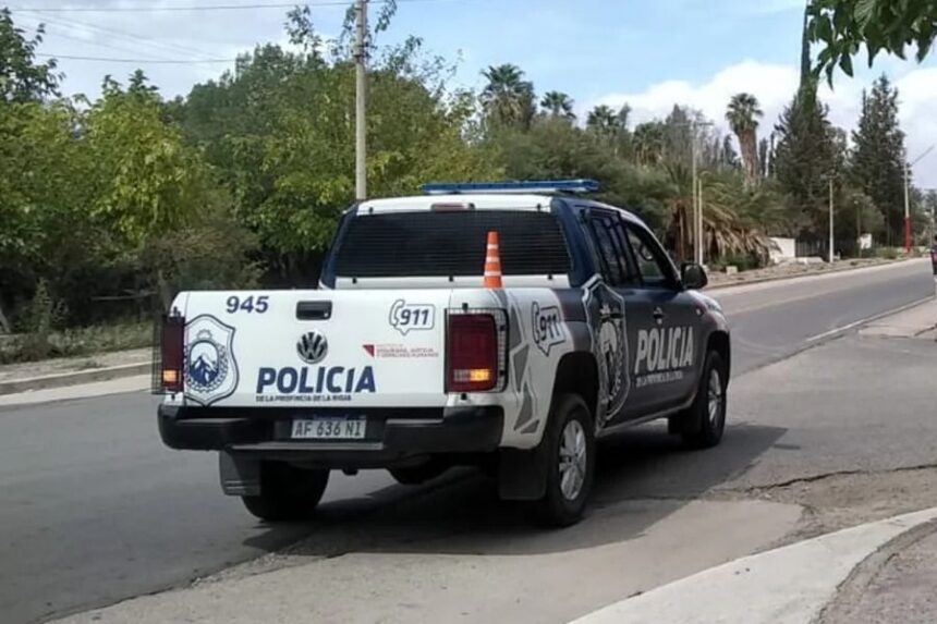 Chilecito: dos delincuentes armados robaron una panadería