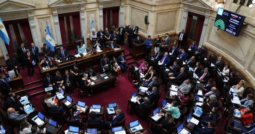 A partir de enero, los senadores se aumentarán las dietas y pasarían a cobrar $ 9,5 millones por mes