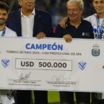 Pablo Toviggino, la mano derecha de Tapia, celebró la victoria de Vélez con un mensaje al presidente de Talleres, Andrés Fassi