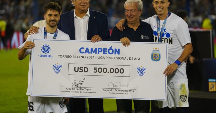 Pablo Toviggino, la mano derecha de Tapia, celebró la victoria de Vélez con un mensaje al presidente de Talleres, Andrés Fassi