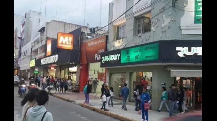 Pinky González confirmó la apertura de comercios para este domingo