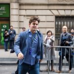 Escándalo en el ajedrez: Magnus Carlsen, Nº 1 y múltiple campeón, fue descalificado por usar jeans e insultó a la FIDE