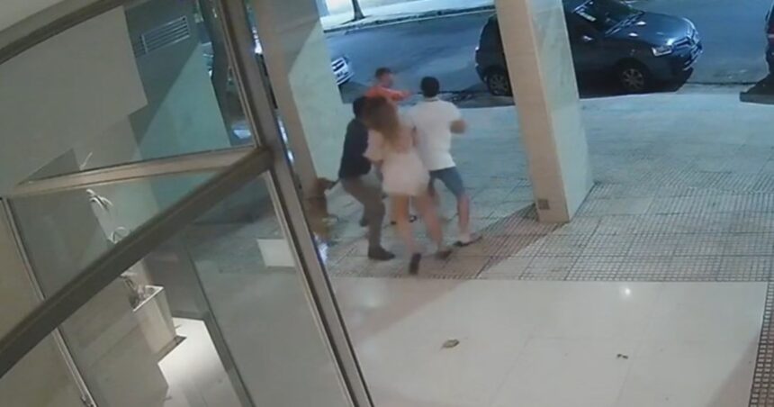 Otro violento conflicto vecinal por el volumen de la música: agredieron brutalmente a un joven entre tres personas