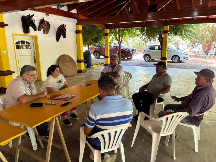 Ñoqueve | NOS REUNIMOS CON PERSONAL DE IPALAR PARA IMPLEMENTAR MEJORAS EN EL ACUEDUCTO Y RESERVORIOS