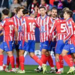 Atlético de Madrid es récord: llegó a la 13ᵃ victoria en fila a 13 años redondos del debut del Cholo Simeone que no pudo entrar a la cancha