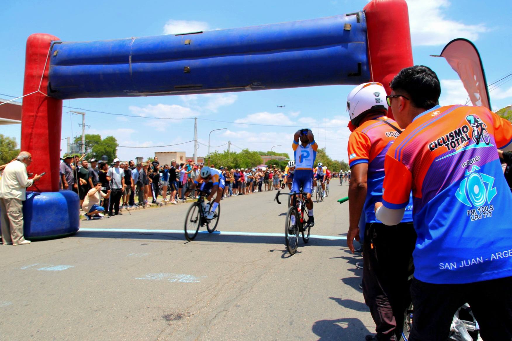 CHEPES | DOBLE CHEPES, VIVIMOS LA 53° EDICIÓN DE LA TRADICIONAL COMPETENCIA DE CICLISMO